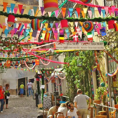 Loving Alfama Lisboa